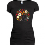 Подовжена футболка Дівчина з вінком квітів