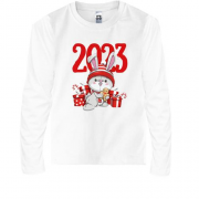 Детская футболка с длинным рукавом Зайчик в подарках 2023