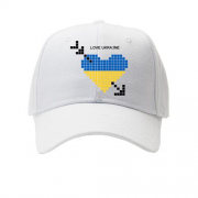 Кепка Love Ukraine (желто-синее пиксельное сердце)