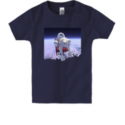 Детская футболка с астронавтом в кресле