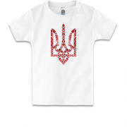 Детская футболка с гербом в украинских орнаментах