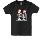 Дитяча футболка із закоханими скелетами Новий Рік