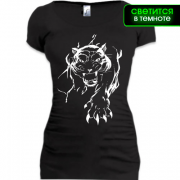 Женская удлиненная футболка с пантерой
