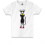 Детская футболка с висящим котом