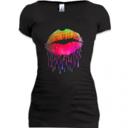 Женская удлиненная футболка с яркими губами