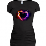 Женская удлиненная футболка с огненным сердцем