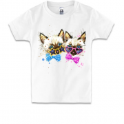 Детская футболка с котятами в очках и с бабочками