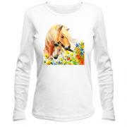 Жіночий лонгслів з конями в квітах