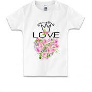 Детская футболка с сердцем из роз "love"