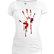 Подовжена футболка з відбитком руки в крові