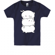 Детская футболка с тремя кроликами друг на друге