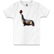 Дитяча футболка з тюленем і м'ячем