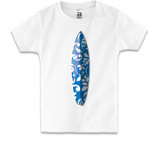 Детская футболка с синей доской для серфинга