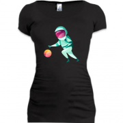 Подовжена футболка з космонавтом баскетболістом