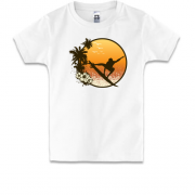 Детская футболка с серфингистом на фоне заката