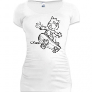 Подовжена футболка з котом на скейті
