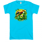 Футболка с бразильским попугаем