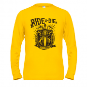 Лонгслив с мотоциклом "ride or die"