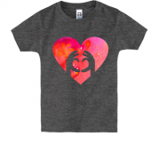 Детская футболка с сердцем и руками