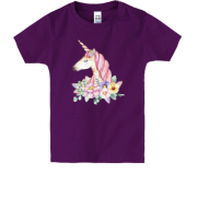 Детская футболка с единорогом в цветах