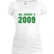 Подовжена футболка На землі з 2009